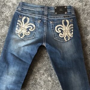 ✨Miss me jeans capri sz 28 x 20 1/2 inseam